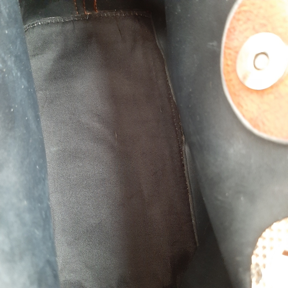 Learher Bag - Picture 8 of 15